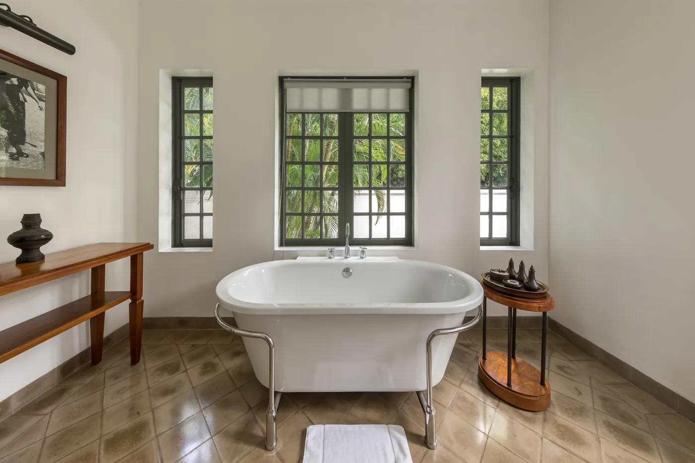 Shower and Tub Leak in a Boston home