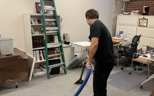Emergency Water Extraction in Boston, MA